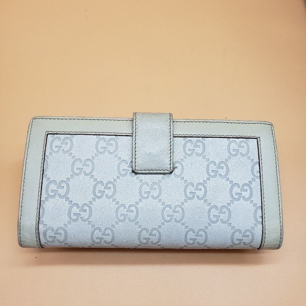 Authentic Gucci GG Monogram Wallet - Picture 2 of 11